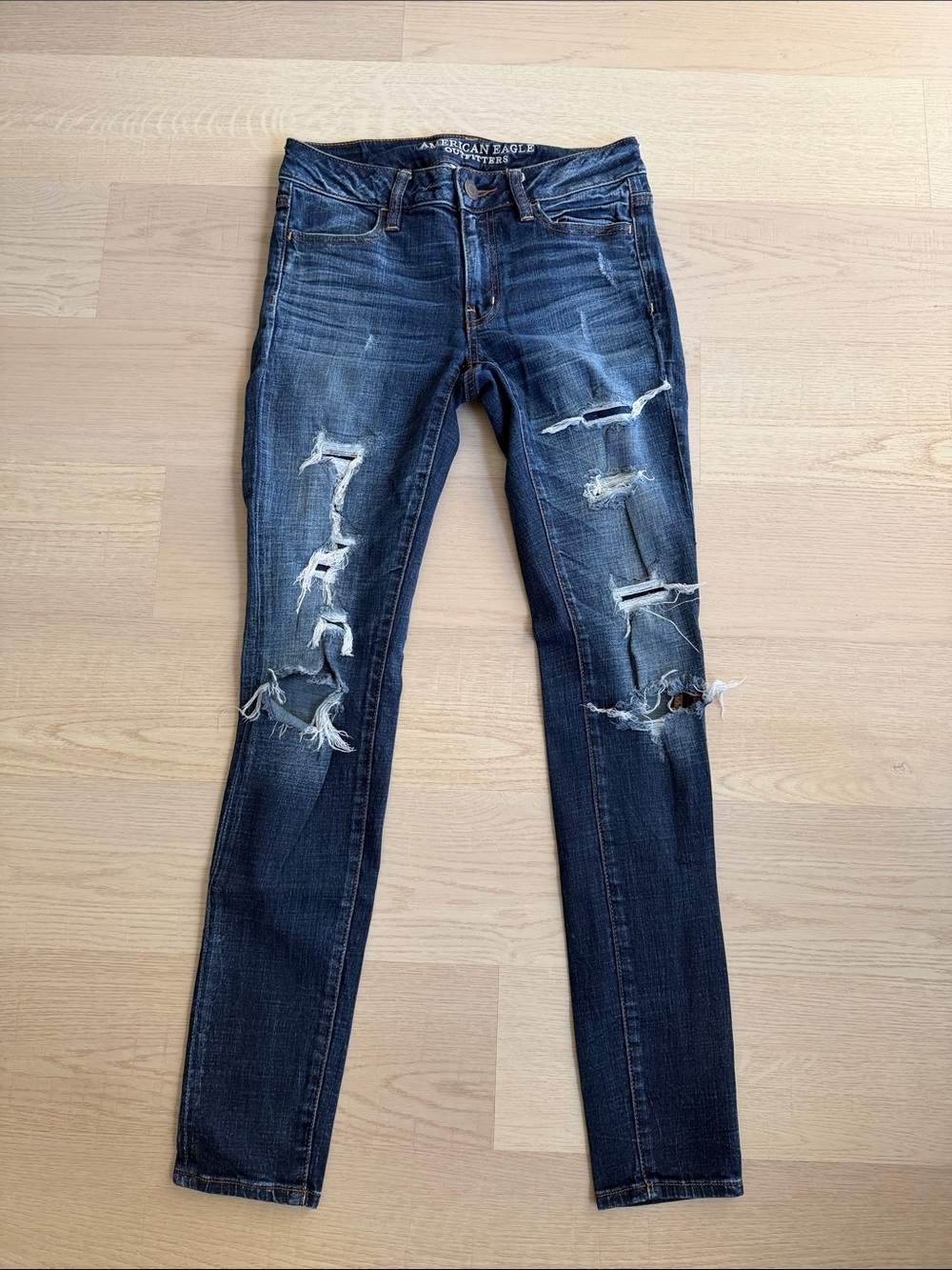 American Eagle Outfitters Women's Ripped Super Skinny Jeans - Dark Indigo Size 2